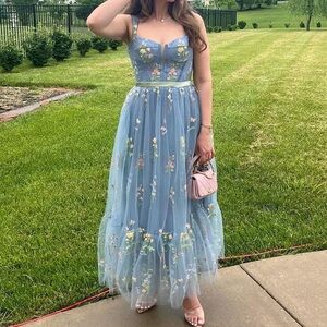 Elegant Blue Floral Women’s Dress